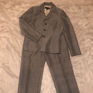 Grey Evan-Picone Suit